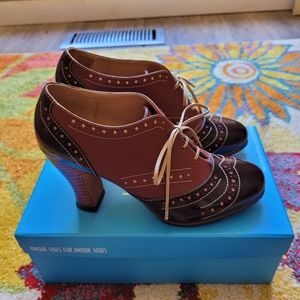 John Fluevog, Miracles - Oxford heel in Burgundy, size 8.5